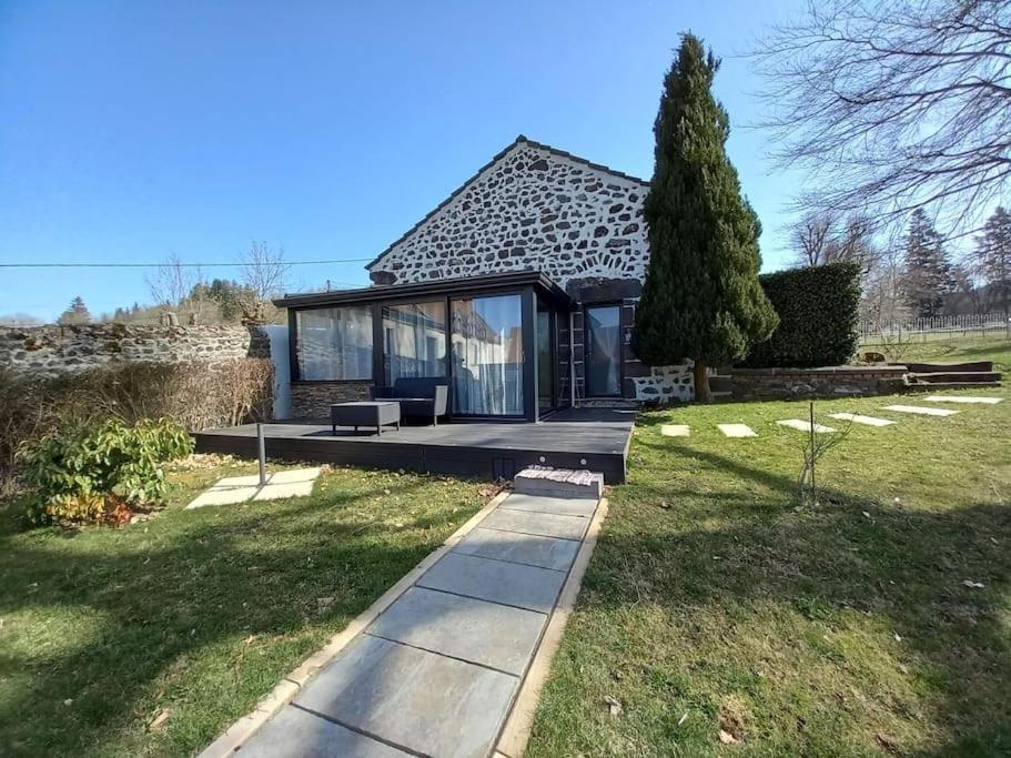 Les Gites De Recoleine Nébouzat Exterior foto